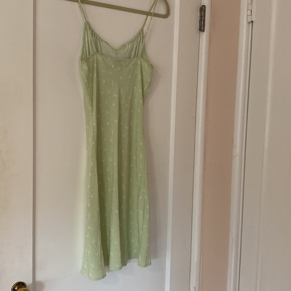 Rouje midi dress in green floral print - Picture 3 of 4